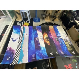 Griptape Rare กระดาษทรายติดเซิร์ฟสเก็ต พลีเมี่ยม ยี่ห้อRare  กระดาษทรายติดสเก็ตบอร์ดกันลื่น เนื้อละเอียด ทนต่อการสึกหรอ