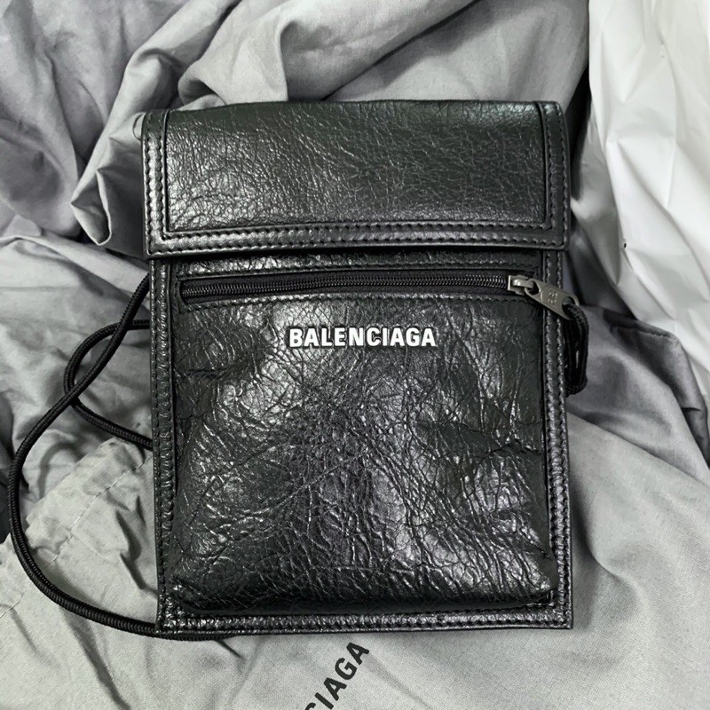 ถูกที่สุด-ของแท้-100-ถูกที่สุด-ของแท้-100-balenciaga-explorer-pouch