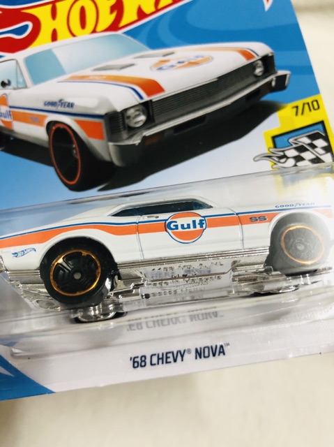 hotwheels-chevy-nova