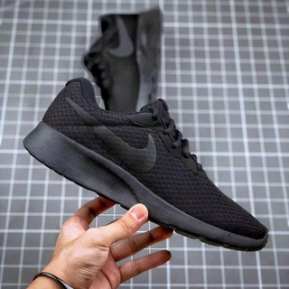 สินค้า รองเท้าวิ่ง ใส่สบาย สำหรับผู้หญิง รุ่น Nike Roshe Run shoes