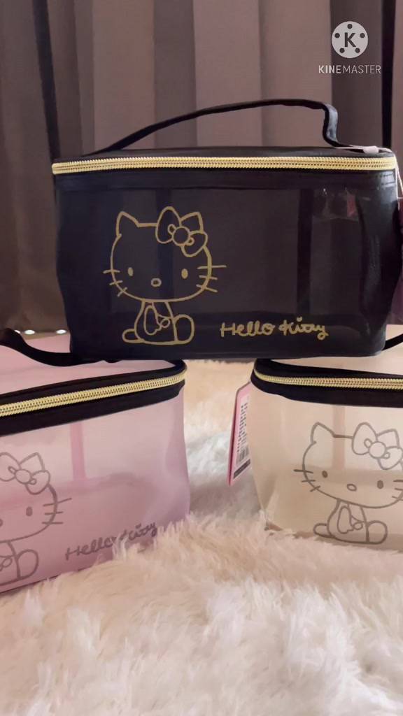 กระเป๋าเครื่องสำอางโปร่งทรงเตี้ย-hello-kitty-พร้อมส่งจากไทย