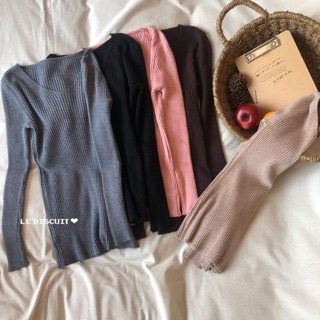 เสื้อแขนยาวคอวี ผ้าร่อง ไหมพรมนิ่มมากกก เสื้อผ้าแฟชั่น (Women Clothes)