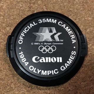 ฝาปิดเลนส์ Canon ขนาด 52 มม. Limited Edition Olympic Games 1984ครับ