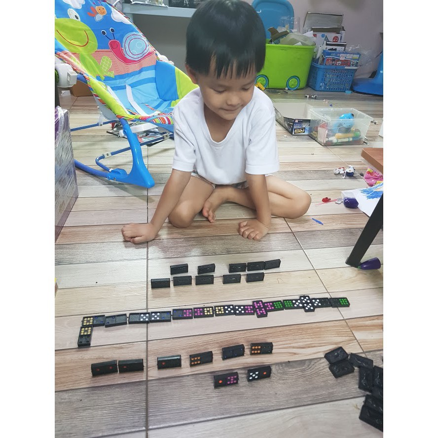 เกมส์โดมิโน่-dominoes-กล่อง-size-l-ต่อจับคู่แต้มเลข-เสริมทักษะ-เก็บปลายทางได้