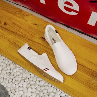 ภาพขนาดย่อของภาพหน้าปกสินค้ารองเท้าผ้าใบลําลอง ขนาดใหญ่พิเศษ ไซซ์ 45 46 Board 47 ̅ รองเท้าผ้า ขนาดใหญ่พิเศษ สําหรับผู้ชาย ไซซ์ 48 จากร้าน uud669988.th บน Shopee