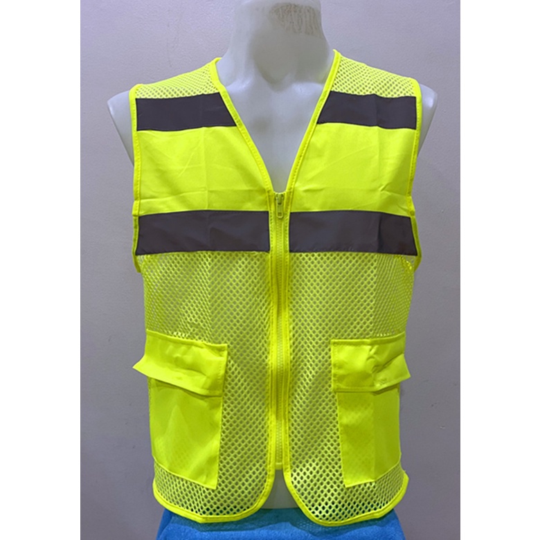 ภาพสินค้าReflective Vest เสื้อกั๊กสะท้อนแสง รุ่นตาข่ายใหญ่ จากร้าน jintalasu บน Shopee ภาพที่ 1