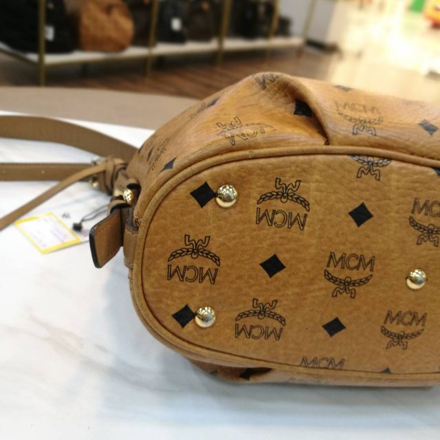 กระเป๋าแบรนด์เนมมือ2-ของแท้-used-mcm-crossbody