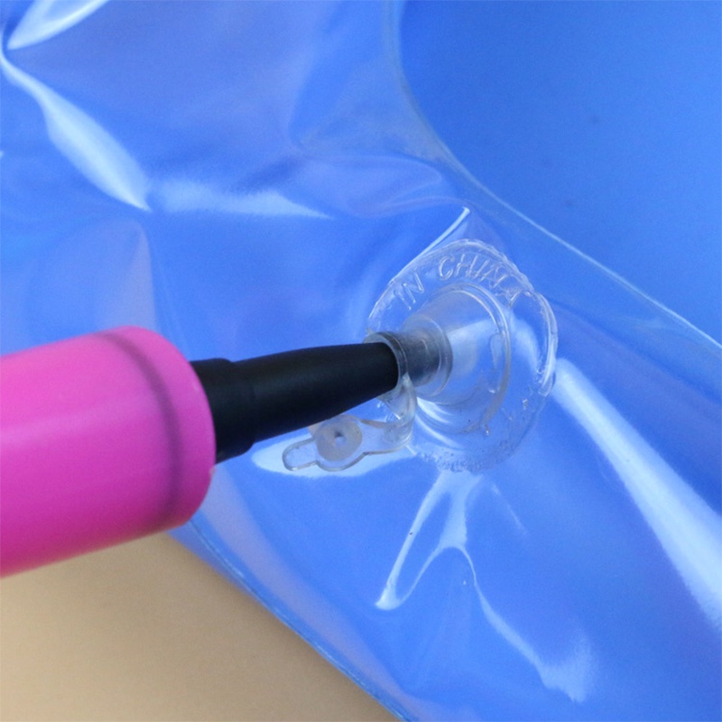 ภาพหน้าปกสินค้าแบบพกพา Mini Hand Push Inflator บอลลูนของเล่นแหวนว่ายน้ำ Inflator, สีสุ่มส่ง จากร้าน qctwn_ourc บน Shopee