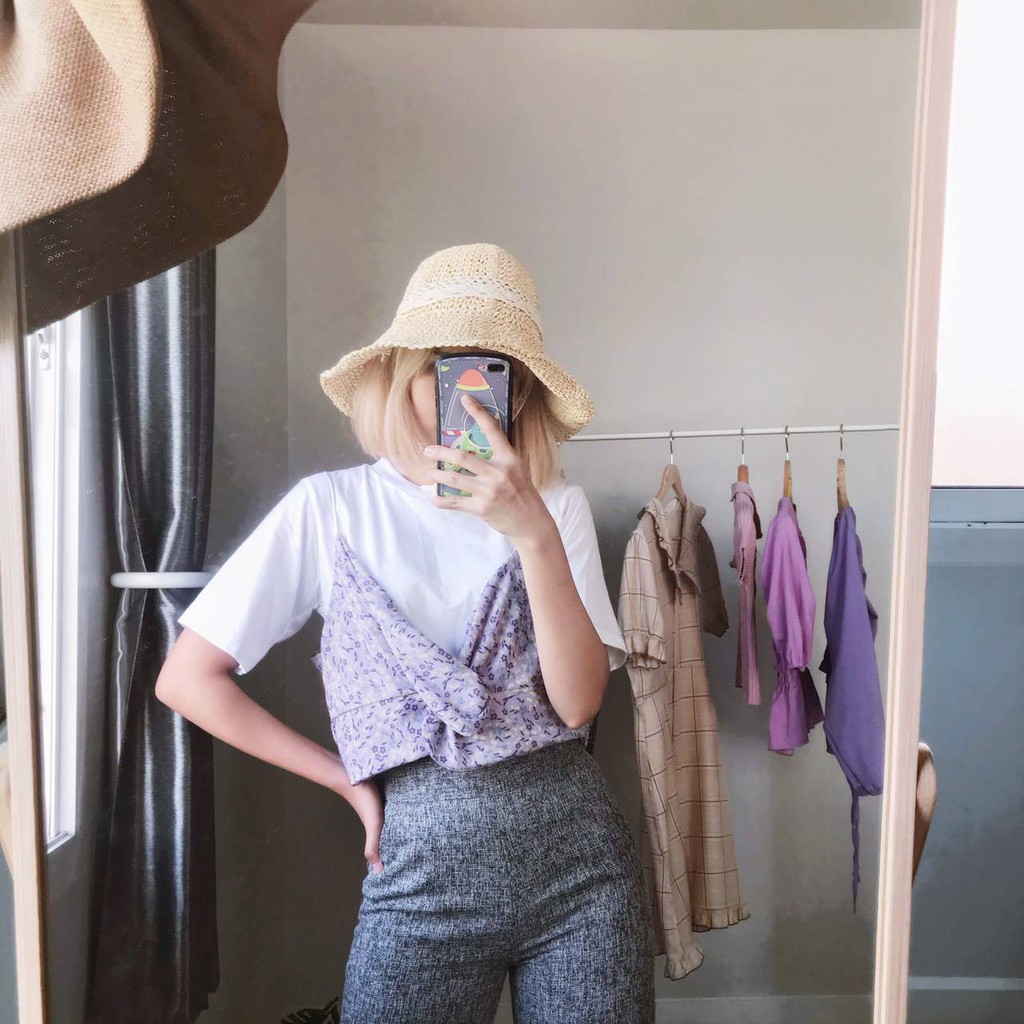 เซ็ทเสื้อยืดคอกลม-สายเดี่ยวแต่งทวิสลายดอกไม้