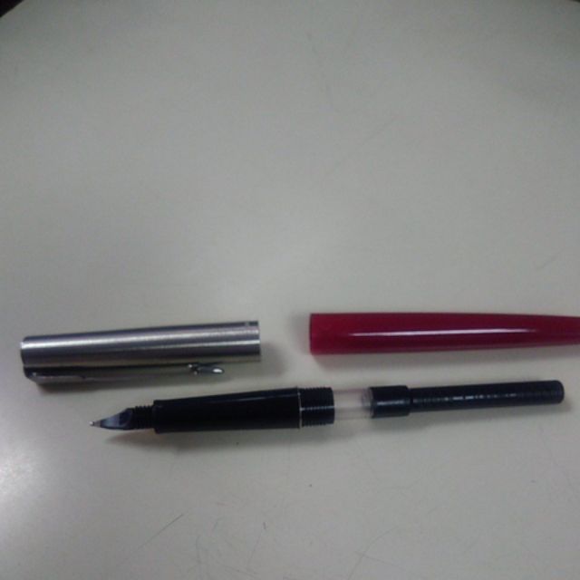 ปากกาปาร์คเกอร์-parker-fountain-pen