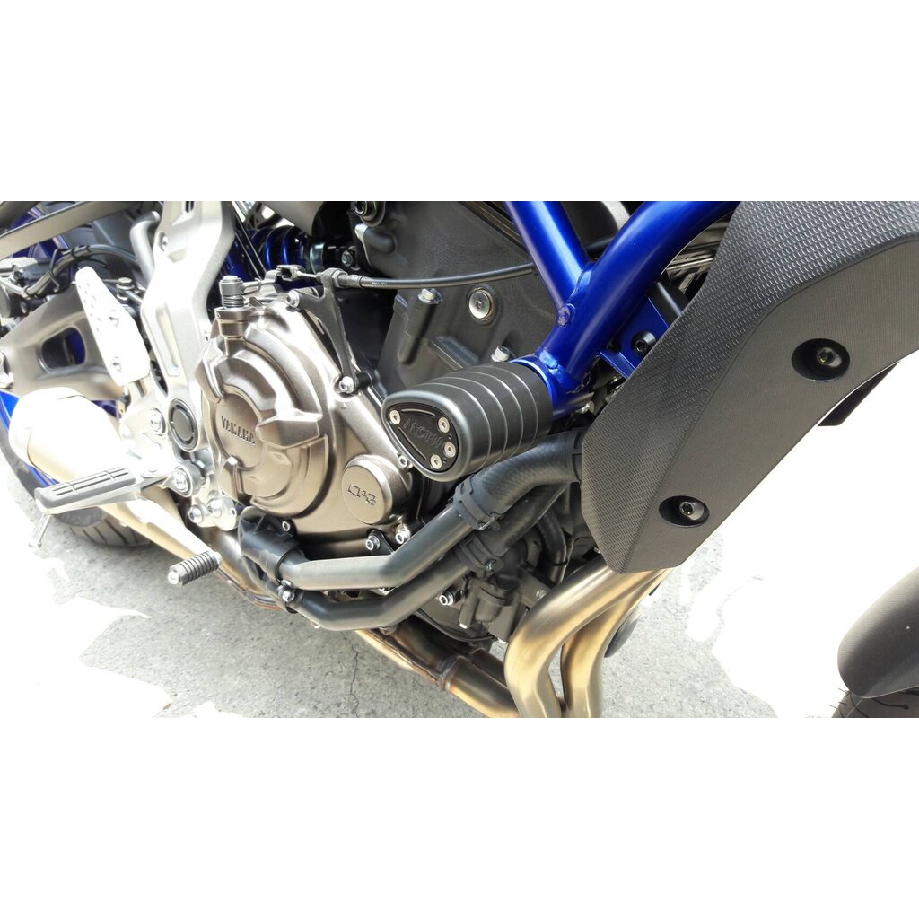 กันล้มข้าง Frame Sliders Yamaha MT07 SXR700 ทรงหยดน้ำ(65) สีดำ Shopee