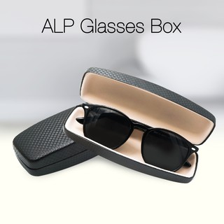 ภาพหน้าปกสินค้าALP กล่องแว่นตา Glasses Box โครงแข็ง รุ่น 0303 ซึ่งคุณอาจชอบราคาและรีวิวของสินค้านี้