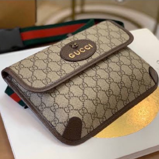 คาดอก-gucci-สายเขียวแดง