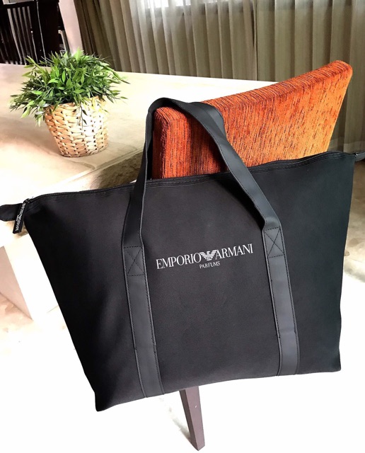 emporio-armani-traval-bag-พรีเมี่ยมกิ๊ฟของแท้-limited-edition