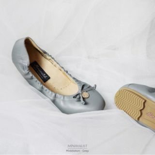 ของใหม่ Minimalist รองเท้าหนังแกะ Size 35