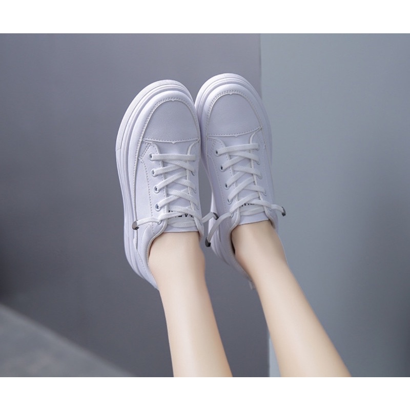 ภาพสินค้ารุ่นใหม่ MARIAN รองเท้าผ้าใบผู้หญิงขาวล้วนเสริมส้น 4.5ซม. NO.A0320 พร้อมส่ง จากร้าน marian.shop บน Shopee ภาพที่ 3