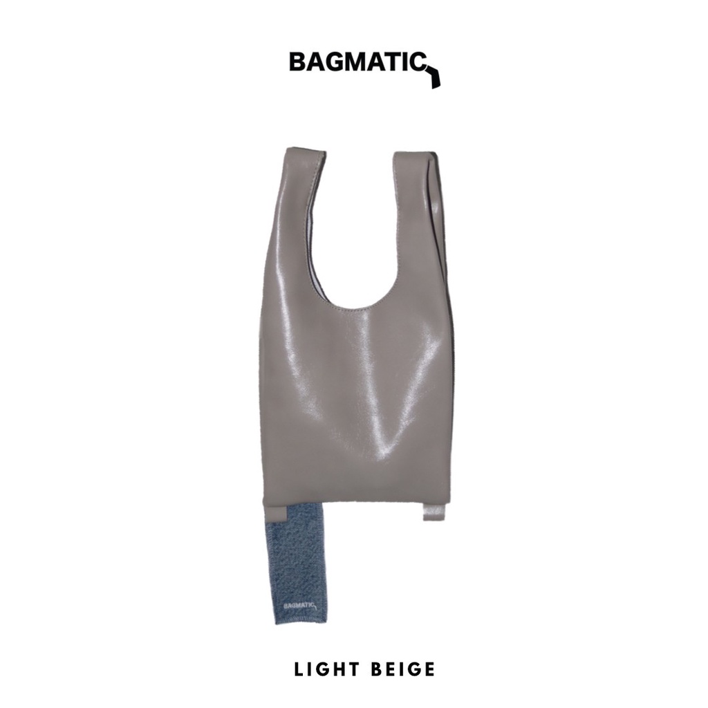 bagmatic-กระเป๋า-crossbody-bag-light-beige