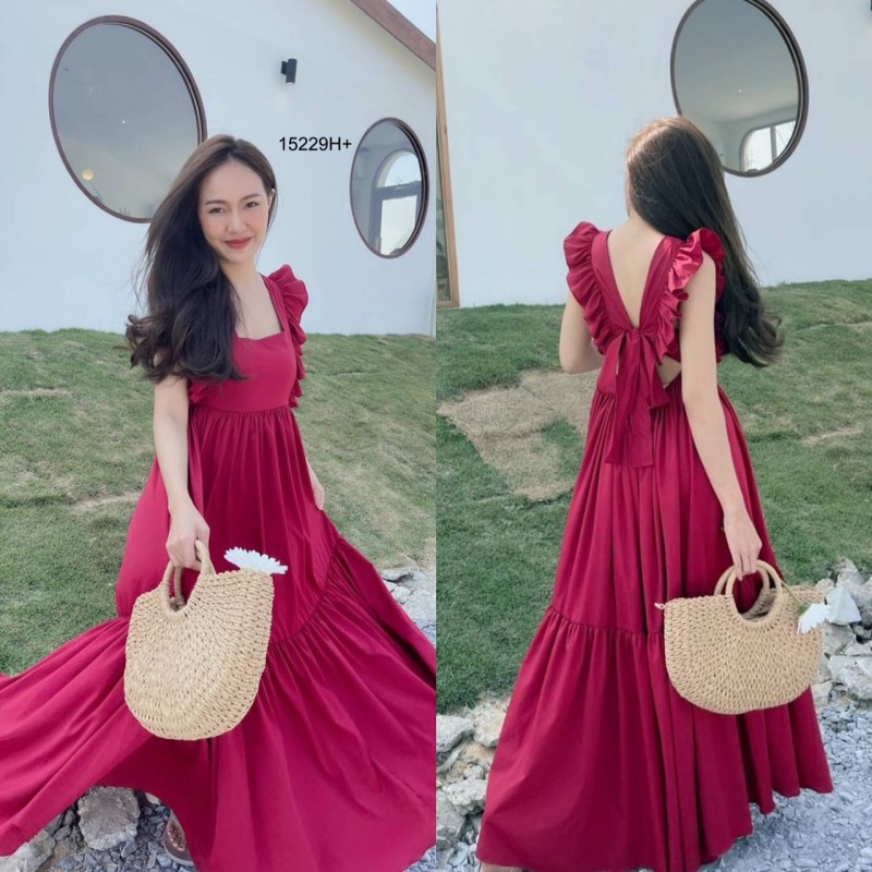 b15229-แม็กซี่เดรสไหล่ระบายผูกโบว์หลัง-off-the-shoulder-maxi-dress-with-bow-tie-in-the-back