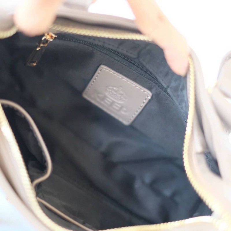 กระเป๋าคุณภาพจากแบรนด์-keep-ทรงสวย-ตอบโจทย์ทุกการใช้งาน-รุ่น-ghaso