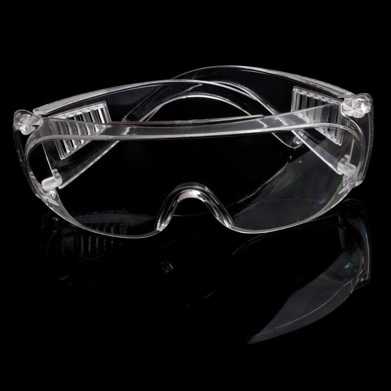 ภาพหน้าปกสินค้าPcf* แว่นตาป้องกันดวงตาแว่นตาป้องกันหมอกเพื่อความปลอดภัย จากร้าน psychofire.th บน Shopee