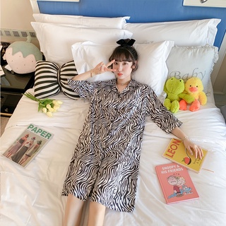 ชุดนอน ชุดนอนผู้หญิง ชุดนอนราคาถูก ชุดนอนสั้น ชุดนอนไม่ได้นอน ชุดนอนผ้าซาติน ชุดนอนสไตล์เกาหลี ผ้านุ่นสบายไม่ร้อน #3311