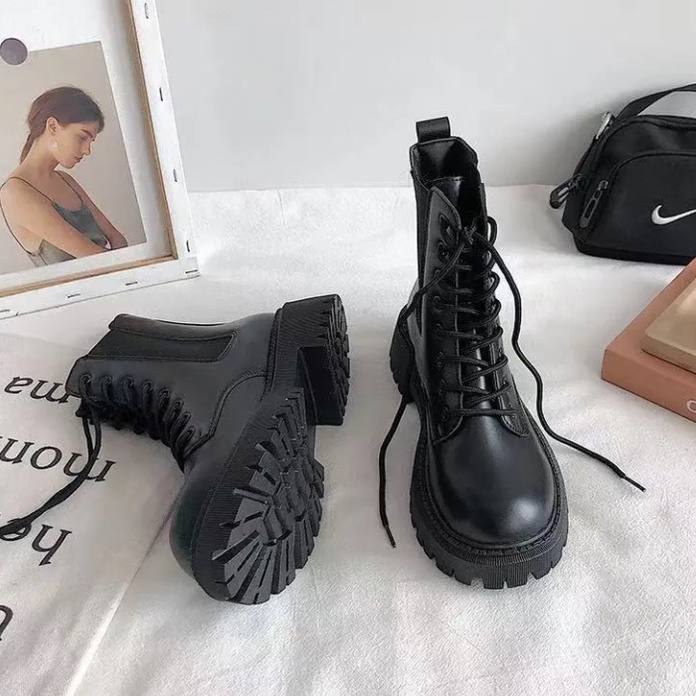 รูปภาพของส่งจากไทย รองเท้าบูทมาร์ตินส้นหนาสไตล์อังกฤษสำหรับผู้หญิงรองเท้าบูทสั้นนักเรียนคู่เต็มลองเช็คราคา