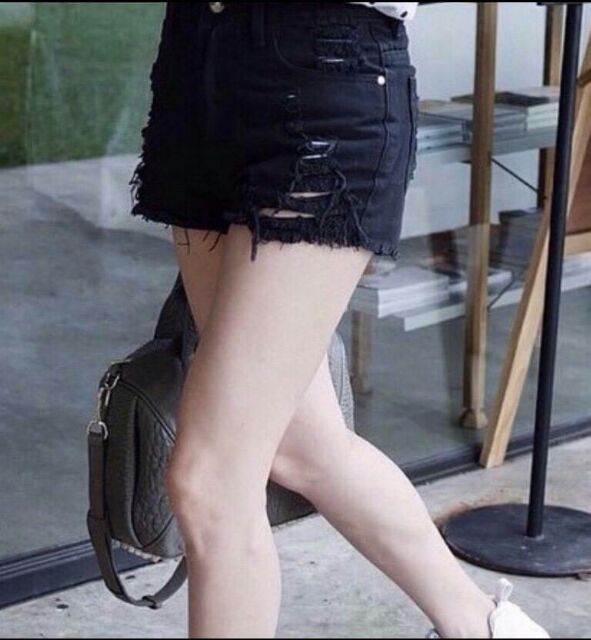 ภาพหน้าปกสินค้ายีนส์สาวอวบป้ายLooktrendขาดขาลุ่ย4สีเข้ม/อ่อน/ขาว/ดำ จากร้าน seansuk_shop บน Shopee