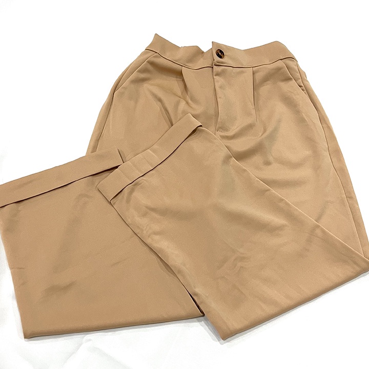 กางเกงขายาวผู้หญิง-แฟชั่นมาใหม่-กางเกงทรงลุง-ใส่กับเสื้อครอป-เสื้อยืดอะไรก็เข้ากันได้-กางเกงเเฟชั่นขายาววินเทจ