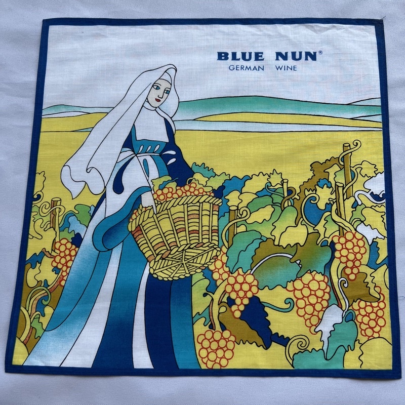 blue-nun-ผ้าเช็ดหน้าวินเทจ
