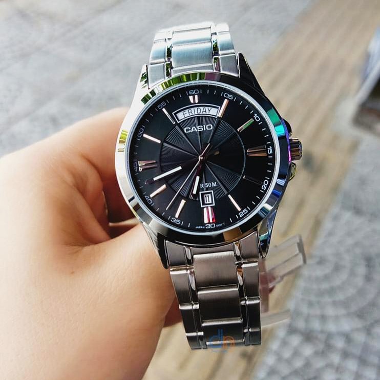 ภาพหน้าปกสินค้านาฬิกา Casio รุ่น MTP-1381D-1A นาฬิกาข้อมือสำหรับผู้ชาย สายแสตนเลส หน้าปัดดำ สวยหรู 100% รับประกัน 1 ปี