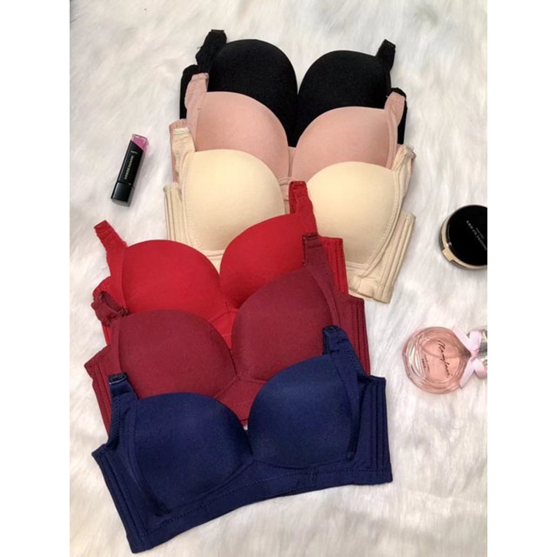 ภาพหน้าปกสินค้าA11มีไซซ์ใหญ่ บราถนอมทรง เก็บข้าง อกชิด V Perfect bra จากร้าน pigpeggy8 บน Shopee