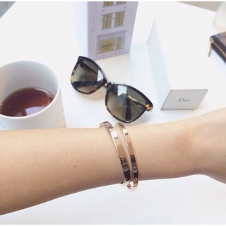 ภาพขนาดย่อของภาพหน้าปกสินค้ากำไลข้อมือ Rose gold plain bangle set (มีบริการห่อของขวัญฟรี) จากร้าน rougejewelry บน Shopee