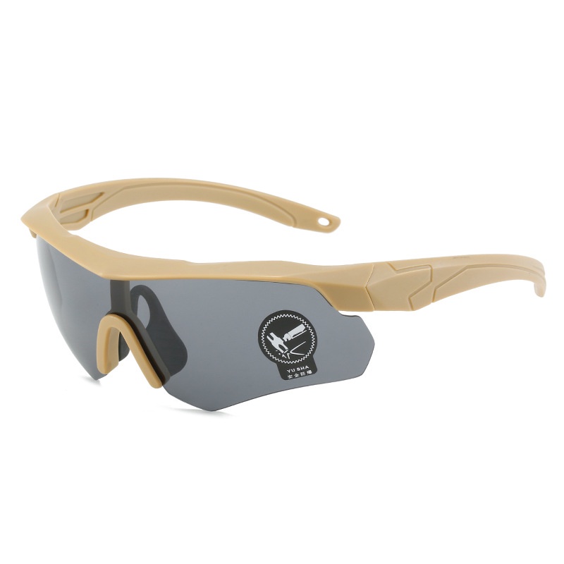 ภาพหน้าปกสินค้าแว่นตากีฬา แว่นตาทหาร แว่นตากันระเบิด CS แว่นตายุทธวิธี แว่นตาสายตาสั้น กันลม ทรายขี่ แว่นกันแดด