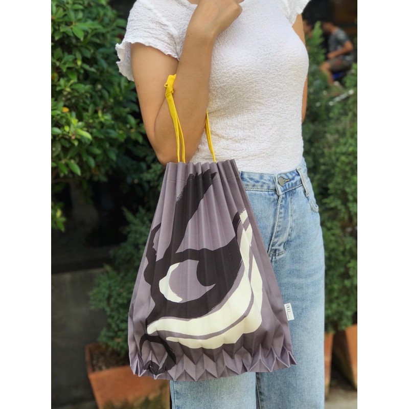 Matsuri Trunk Pleats Bag Shopee Thailand