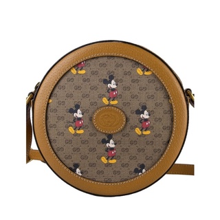 กระเป๋าทรงกลมแบบสะพายข้าง แบรนด์ Gucci x Disney รุ่น Round Shoulder Bag สีน้ำตาล