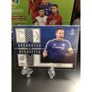 2015-16 Topps UEFA Champions League Showcase Soccer Cards Decorated and Dignified