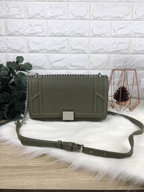 pedro-front-flap-chain-shoulder-bag-สีเขียว-outlet