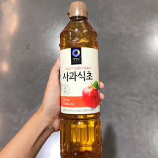 ภาพหน้าปกสินค้า‼️น้ำส้มสายชูหมักจากแอปเปิ้ล น้ำแอปเปิ้ลไซเดอร์ Apple vinegar แอปเปิ้ลไวเนการ์ ตราชองจองวอน ขนาด900g พร้อมส่ง✅ ที่เกี่ยวข้อง