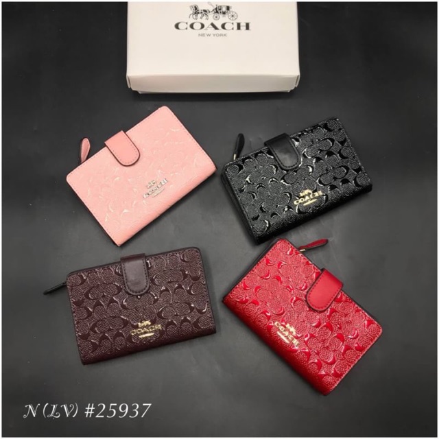 กระเป๋าตังค์-coach-สีมาใหม่-2019-ไม่จัดไม่ได้แล้ว-สายเปย์มาๆๆ