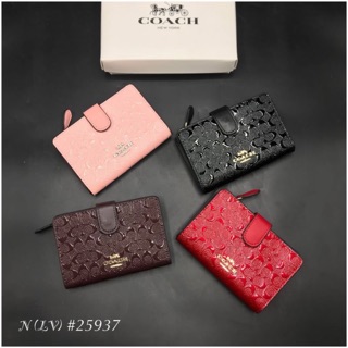 กระเป๋าตังค์ Coach สีมาใหม่ 2019 ไม่จัดไม่ได้แล้ว สายเปย์มาๆๆ