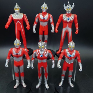 สินค้า โมเดล อุลตร้าแมน Ultraman ยุค โชวะ 6 ตัว 6 แบบ ขนาด 12 Cm ราคาถูก ขยับหัว และ แขนได้ งานสวยมากๆ คุ้มค่าสุดๆ พร้อมส่ง💥