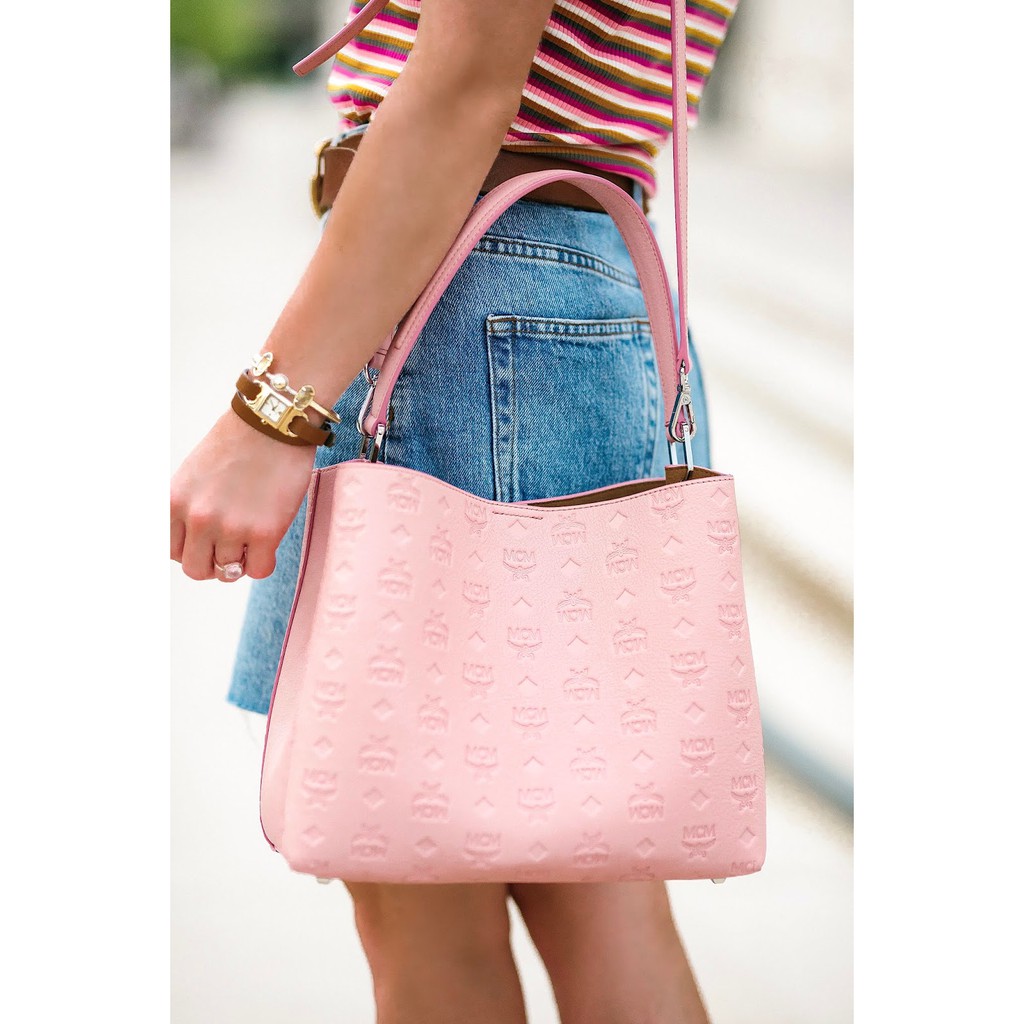 MCM Sara Leather Convertible Hobo pink Shopee Thailand