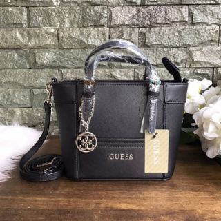 กระเป๋า GUEES Tote Bag พร้อมส่ง ราคาถูกที่สุดใน shopee