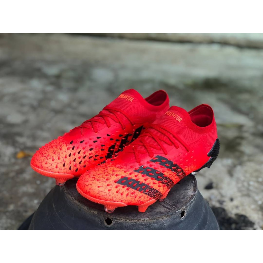 รองเท้าสตั๊ดอาดิดาส-รองเท้าฟุตบอลอาดิดาส-adidas-shoes-football-สินค้าพร้อมส่ง