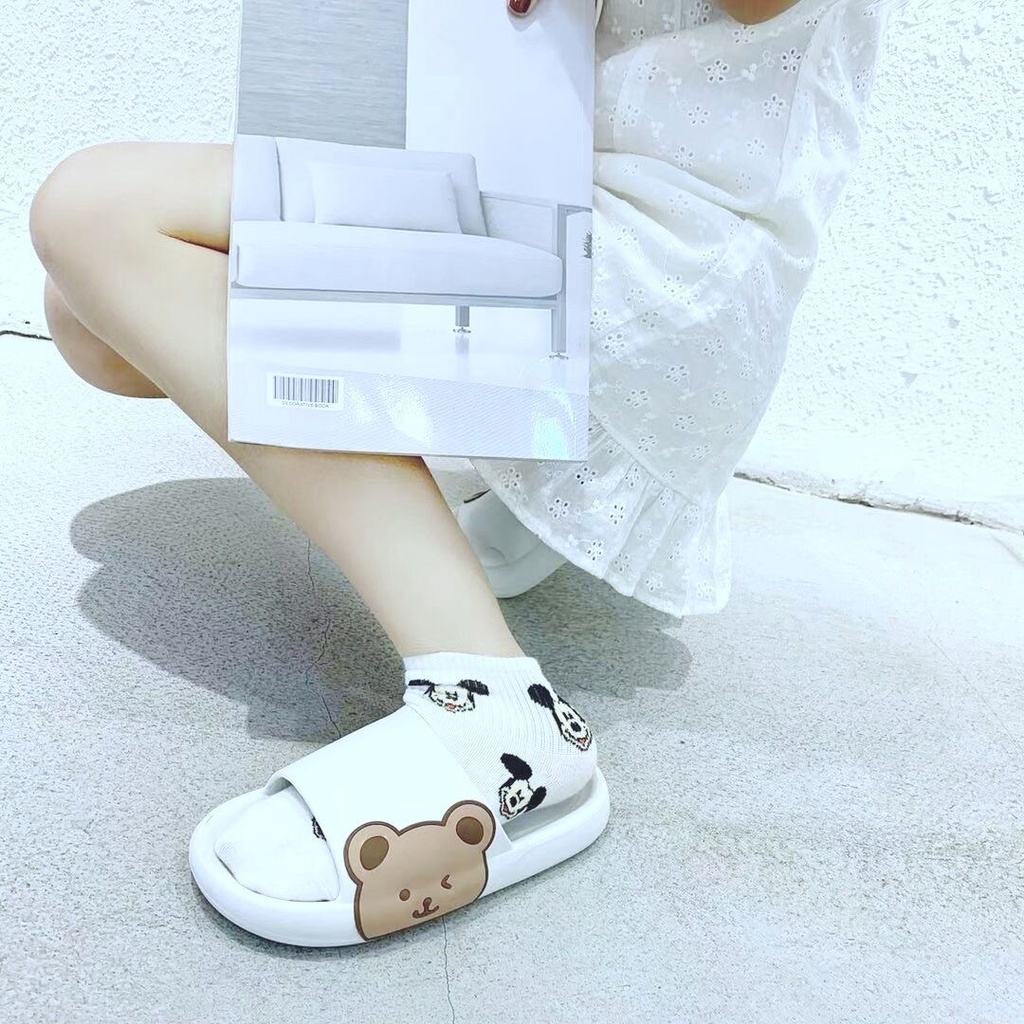 ภาพสินค้า(B-22) รองเท้าแตะสวม แฟชั่นเกาหลี รองเท้าลำลอง รูปหมีเท็ดดี้ด้านข้าง น่ารัก กันลื่น มี 2 สี มาใหม่ จากร้าน hihill1990 บน Shopee ภาพที่ 2