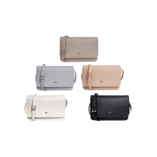 โปรโมชั่น Flash Sale : MADAM PEONY กระเป๋าสะพายหนังแท้ รุ่น Classic woc