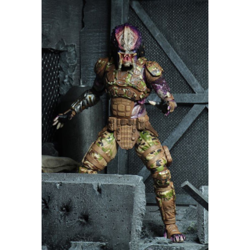 predator-2018-7-scale-action-figure-ultimate-emissary-1-by-neca