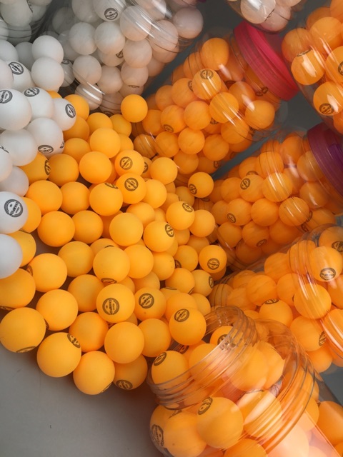ภาพสินค้ามีสีขาว และส้ม ลูกปิงปองฝึกซ้อม แบบกระป๋อง (72 ลูก) จากร้าน double_k_sport บน Shopee ภาพที่ 3