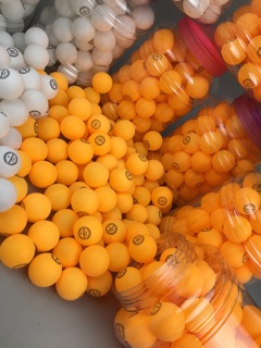 ภาพขนาดย่อของภาพหน้าปกสินค้ามีสีขาว และส้ม ลูกปิงปองฝึกซ้อม แบบกระป๋อง (72 ลูก) จากร้าน double_k_sport บน Shopee ภาพที่ 3