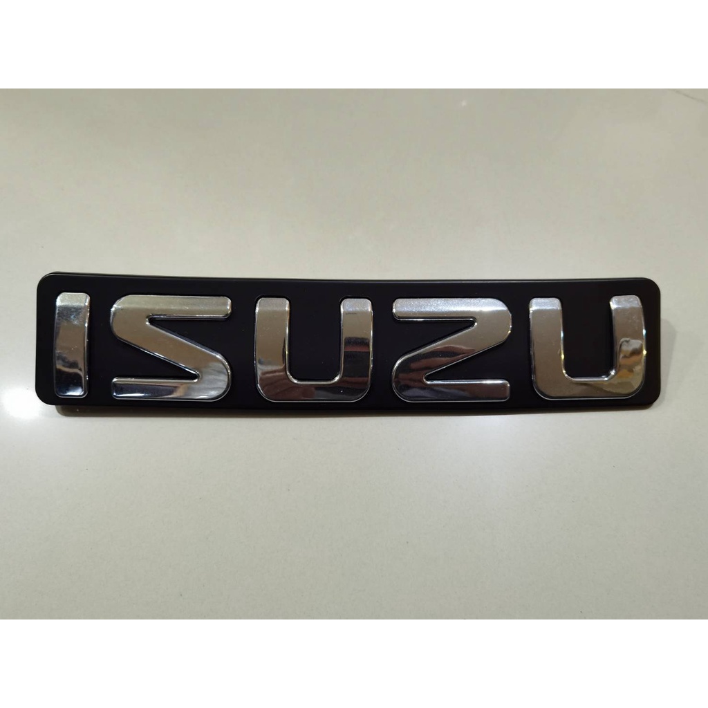 โลโก้หน้ากระจัง-isuzu-d-max-2012-2018สีชุบโครเมียม-มาร้านนี่จบในที่เดียว